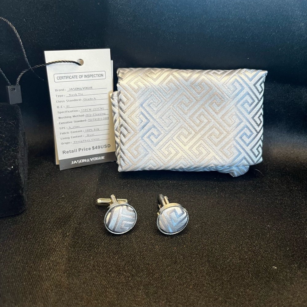 NWT-Silk Silver Geometric Pattern Tie Set - Picture 2 of 4